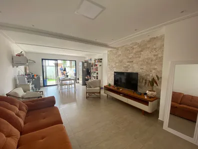 Casa de Condomínio com 4 Quartos à venda, 150m² no Parque Rincão, Cotia