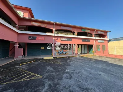 Ponto Comercial à venda, 32m² no Granja Viana II, Cotia