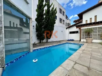 Casa com 5 Quartos para alugar, 525m² no Castelo, Belo Horizonte
