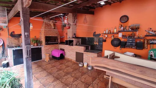 Casa com 3 Quartos à venda, 140m² no Veneza, Ribeirão das Neves
