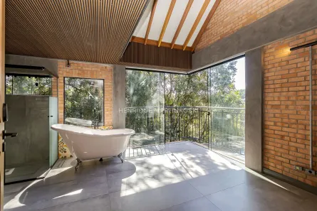 Sobrado com 3 Quartos à venda, 184m² no Barreirinha, Curitiba