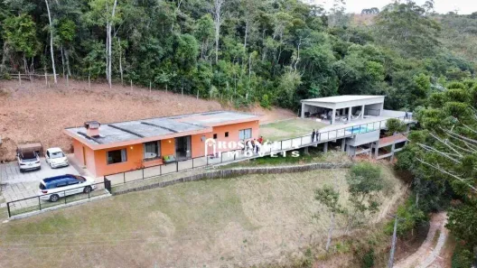 Casa com 4 Quartos à venda, 195m² no Albuquerque, Teresópolis