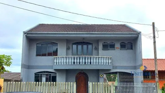 Sobrado com 3 Quartos à venda, 219m² no Fazendinha, Curitiba