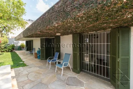 Casa com 2 Quartos à venda, 230m² no Vila Morumbi, São Paulo