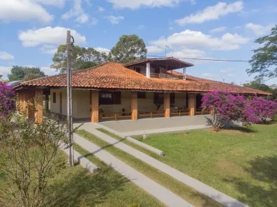 Fazenda/Sítio com 4 Quartos à venda, 463m² no Chácara Iracema, Salto