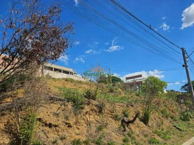 Lote/Terreno à venda, 199m² no Campinho da Serra I, Serra