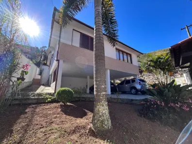 Casa com 2 Quartos à venda, 120m² no Vale do Paraíso, Teresópolis