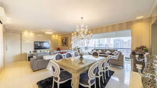Apartamento com 4 Quartos à venda, 187m² no Setor Bueno, Goiânia