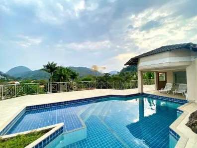 Casa de Condomínio com 3 Quartos à venda, 200m² no Vargem Grande, Teresópolis