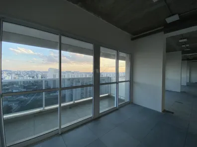 Sala Comercial para alugar, 325m² no Baeta Neves, São Bernardo do Campo