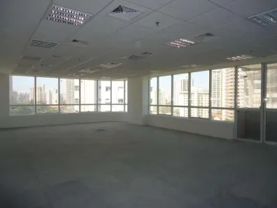 Sala Comercial para alugar, 262m² no Cidade Monções, São Paulo