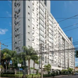 Apartamento com 3 Quartos para alugar, 80m² no Passo da Areia, Porto Alegre