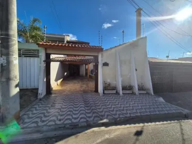 Casa com 3 Quartos à venda, 154m² no Jardim Nápoli, Sorocaba