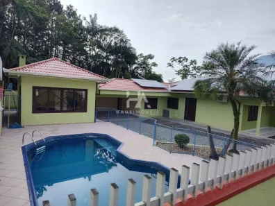 Casa com 4 Quartos para alugar, 350m² no Vila Lalau, Jaraguá do Sul