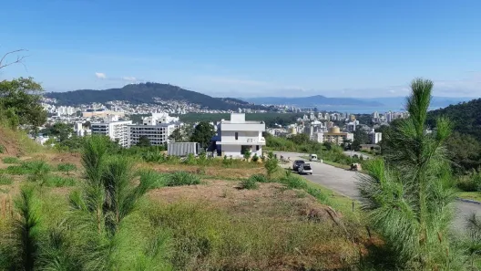 Lote/Terreno à venda, 473m² no Itacorubi, Florianópolis