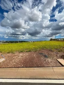 Lote/Terreno à venda, 180m² no Ribeirão do Lipa, Cuiabá