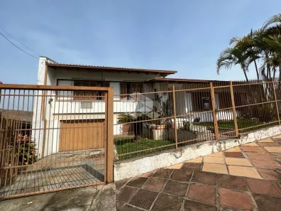 Casa com 4 Quartos à venda, 288m² no Centro, Santa Cruz do Sul