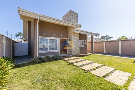 Casa com 3 Quartos à venda, 408m² no Butiatuvinha, Curitiba