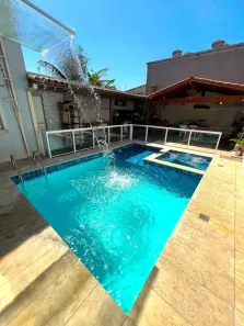 Casa com 3 Quartos à venda, 184m² no Alterosas, Serra