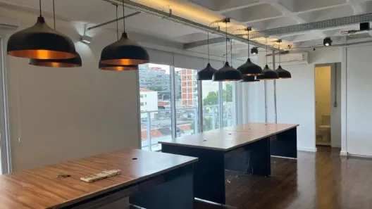 Sala Comercial para alugar, 178m² no Pinheiros, São Paulo