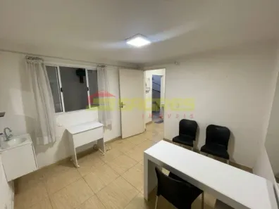 Sala Comercial para alugar, 30m² no Vila Paiva, São Paulo