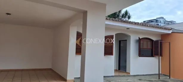 Imóvel Comercial com 3 Quartos para alugar, 300m² no Jardim São Carlos, Campinas