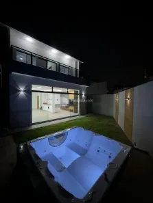 Casa de Condomínio com 3 Quartos à venda, 240m² no Caçapava Velha, Caçapava