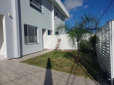 Casa com 3 Quartos à venda, 154m² no Carianos, Florianópolis