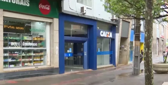 Ponto Comercial para alugar, 750m² no Centro, Londrina