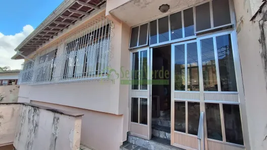 Casa com 3 Quartos à venda, 224m² no Mosela, Petrópolis