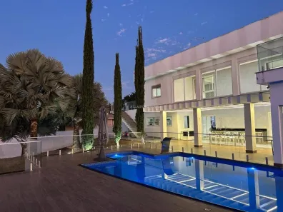 Casa com 5 Quartos à venda, 700m² no Park Way, Brasília