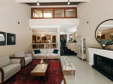 Casa com 5 Quartos à venda, 380m² no Andrade, Londrina