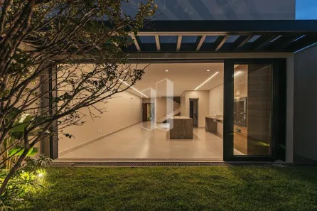 Casa com 3 Quartos à venda, 210m² no Jardim Atlântico, Goiânia