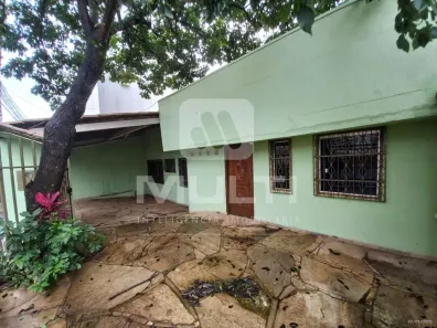 Casa com 4 Quartos à venda, 232m² no Lídice, Uberlândia