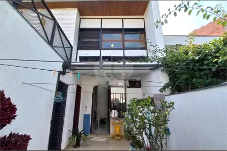 Sobrado com 3 Quartos à venda, 137m² no Jardim Los Angeles, São Paulo