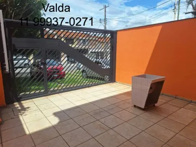 Sobrado com 2 Quartos para alugar, 175m² no Vila Butantã, São Paulo