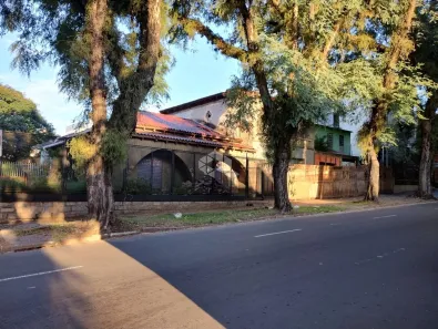 Imóvel Comercial com 3 Quartos à venda, 363m² no Menino Deus, Porto Alegre