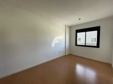 Apartamento com 2 Quartos à venda, 74m² no Barreiros, São José
