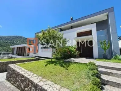 Casa de Condomínio com 4 Quartos à venda, 343m² no Itacorubi, Florianópolis
