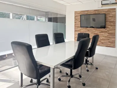 Sala Comercial para alugar, 45m² no Jardim da Glória, Cotia