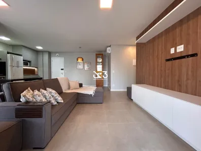 Apartamento com 2 Quartos para alugar, 90m² no Santa Rosa, Londrina
