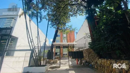 Apartamento com 2 Quartos à venda, 52m² no Rio Branco, Porto Alegre