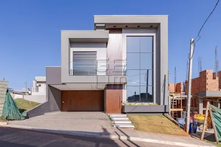 Casa de Condomínio com 3 Quartos à venda, 215m² no Olímpico, Londrina