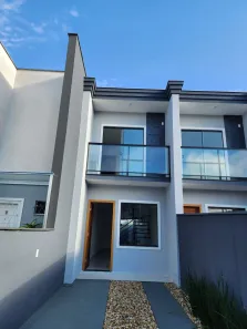 Casa com 2 Quartos à venda, 70m² no Santa Catarina, Joinville