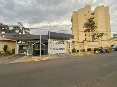 Apartamento com 3 Quartos para alugar, 80m² no Jardim Cristo Rei, Marília