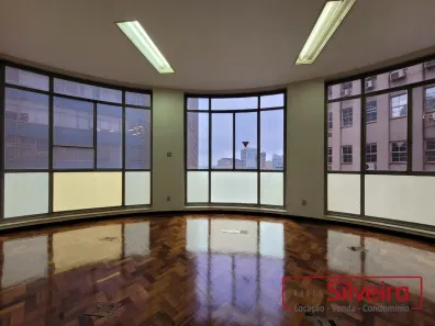 Sala Comercial para alugar, 1073m² no Centro Histórico, Porto Alegre