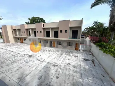 Casa de Condomínio com 2 Quartos à venda, 69m² no Jardim Brasil, Caraguatatuba