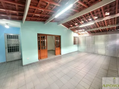 Casa com 2 Quartos para alugar, 130m² no Vila Isa, São Paulo