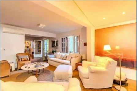 Casa com 2 Quartos à venda, 180m² no Jardim Paulista, São Paulo