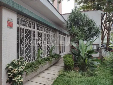 Casa com 3 Quartos para alugar, 300m² no Tatuapé, São Paulo